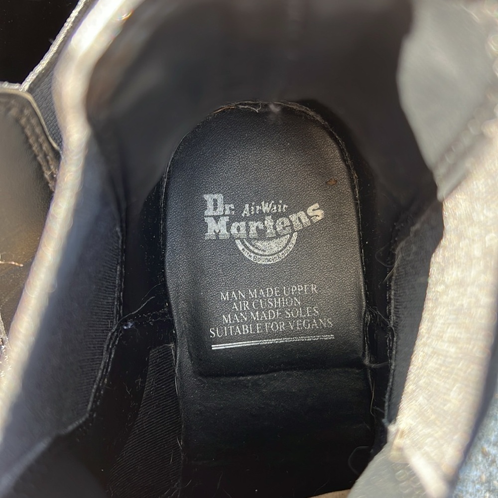 Like new vegan leather doc martens 2976 - Picture 5 of 6